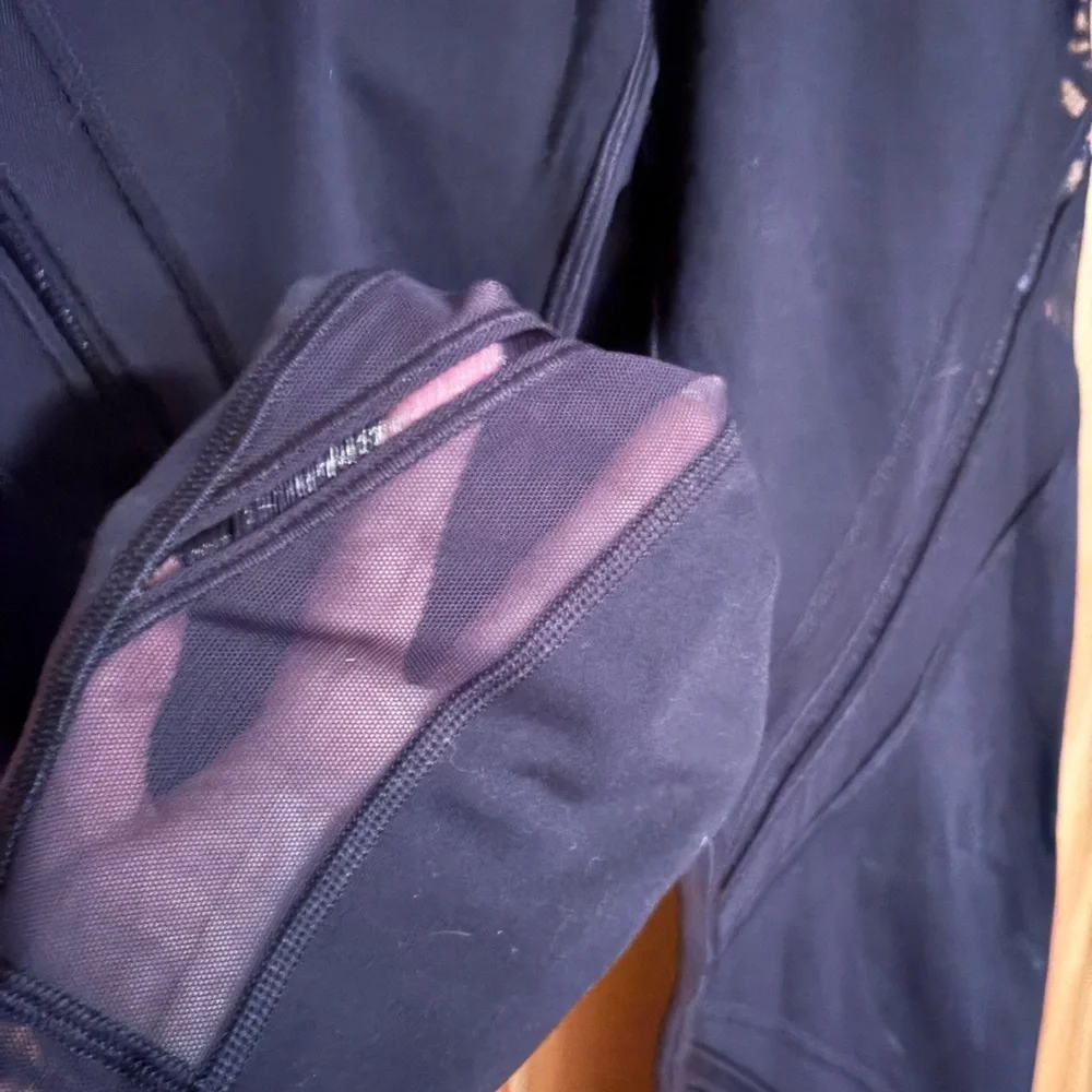 Lululemon High Times Pant (Metta) *Full-On Luxtreme Size 6